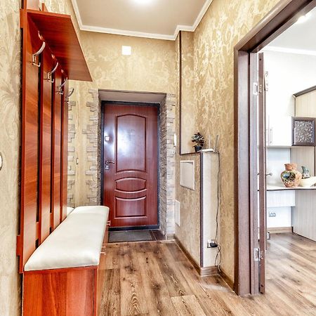 1 комнатная квартира в Элитном доме Павлодар Экстерьер фото